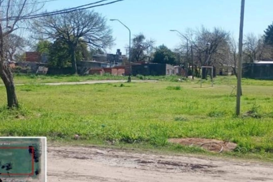 Se trata de un lote de 216 metros cuadrados