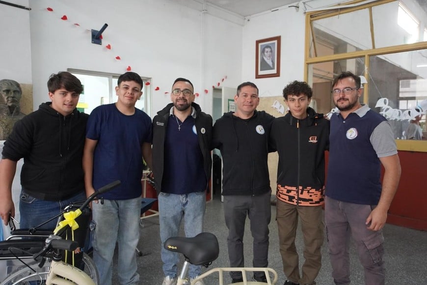 Bici sillas. Escuela Belgrano. Foto: Fernando Nicola