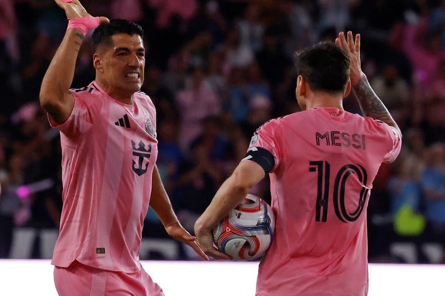 Soccer Football - Major League Soccer - Inter Miami CF v Austin FC - Nu Stadium, Miami, Florida, U.S. - April 4, 2026
Inter Miami CF's Luis Suarez celebrates scoring their second goal with Lionel Messi REUTERS/Marco Bello
