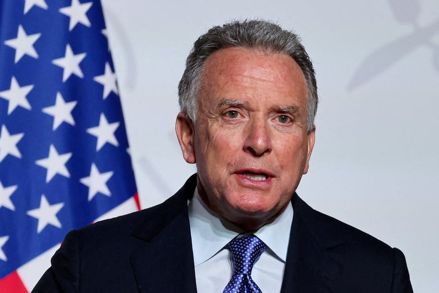 FILE PHOTO: U.S. Special Envoy Steve Witkoff delivers a press conference upon the signing of the declaration on deploying post-ceasefire force in Ukraine, during the so-called 'Coalition of the Willing' summit, at the Elysee Palace in Paris, France, January 6, 2026. Ludovic Marin/Pool via REUTERS/File Photo