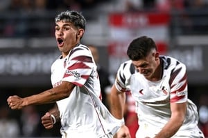 Estudiantes le ganó 2-0 a Unión