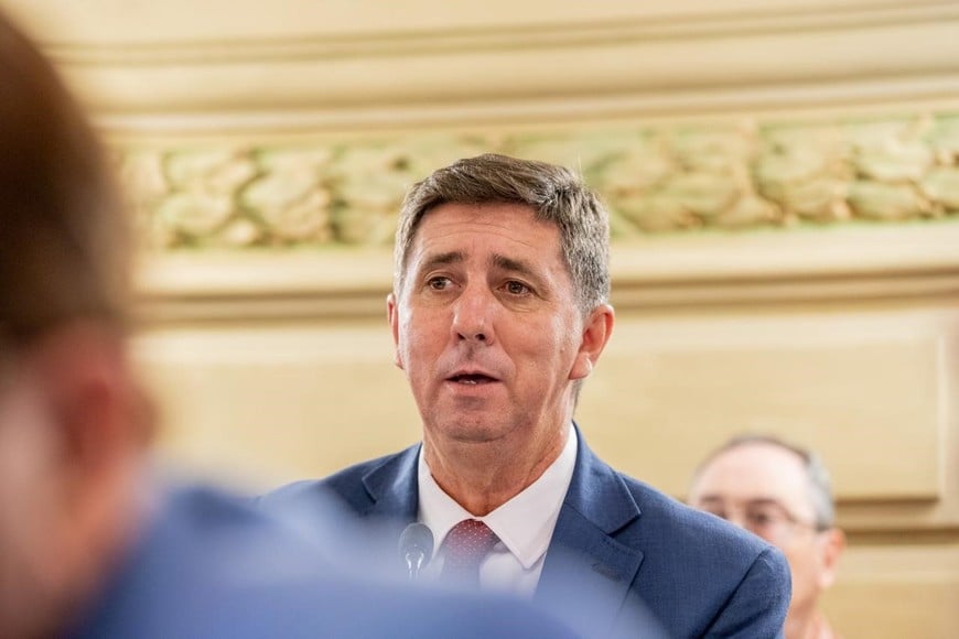 “La ley debía preservar las distintas dimensiones de la autonomía y fijar principios claros para que cada municipio pueda ejercer plenamente sus responsabilidades”.