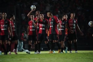 Colón vs. Racing de Córdoba