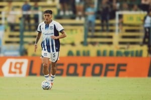 Defensa y Justicia vs Talleres. Fotos: @CATalleresdecba