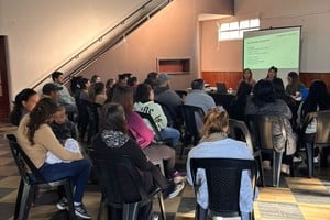 “El encuentro fue muy productivo, con mucho ida y vuelta. La gente pudo despejar dudas para llegar al sorteo con todos los papeles al día”, señaló Saldaño a El Litoral.
