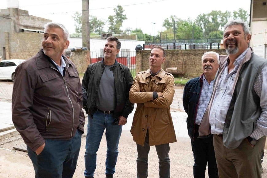 La inspección se realizó junto al secretario de Obras Públicas, Marcelo Pascualón, y representantes de la empresa contratista.