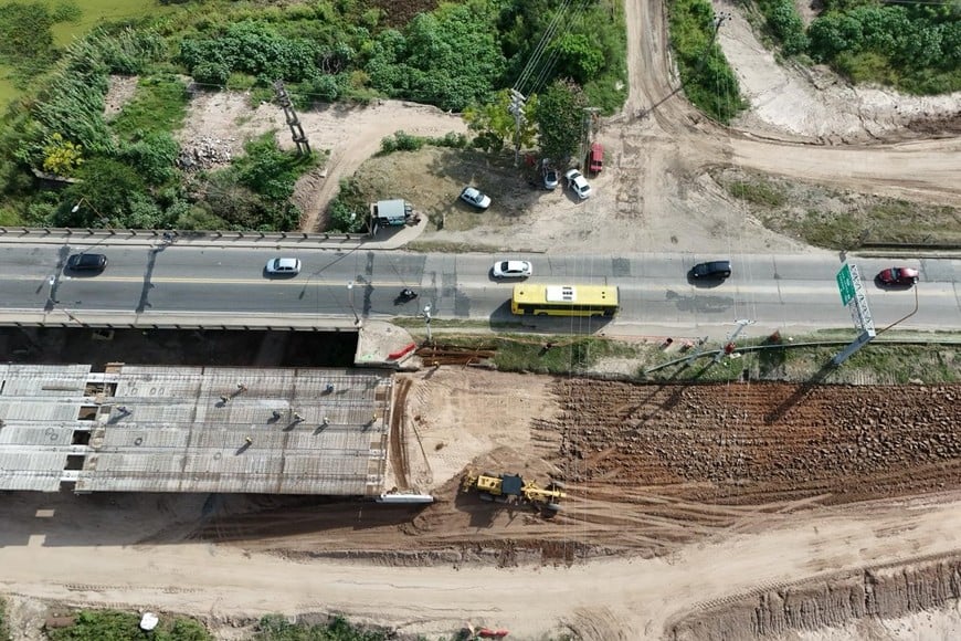 Avance obras Puente Carretero. Foto: Fernando Nicola.