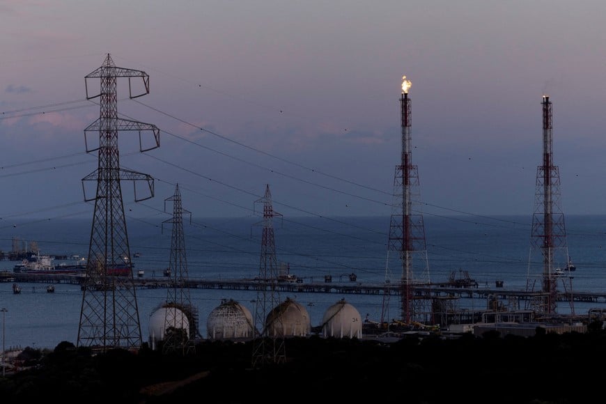 FILE PHOTO: General view of the Saras oil refinery in Cagliari, Italy, January 30, 2026. REUTERS/Remo Casilli/File Photo     TPX IMAGES OF THE DAY