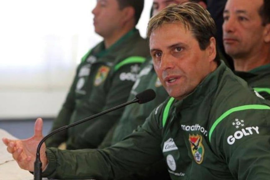 Guillermo Hoyos fue designado como entrenador interino de Inter Miami tras la salida de Mascherano.