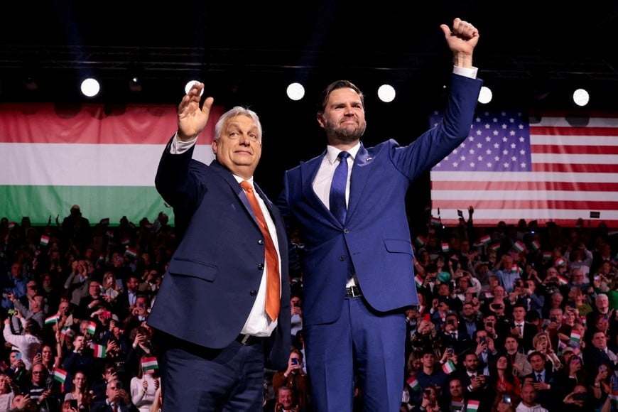 FILE PHOTO: U.S. Vice President JD Vance and Hungarian Prime Minister Viktor Orban appear on stage together during Day of Friendship event at MTK Sportpark in Budapest, Hungary, April 7, 2026. REUTERS/Jonathan Ernst/Pool     TPX IMAGES OF THE DAY/File Photo