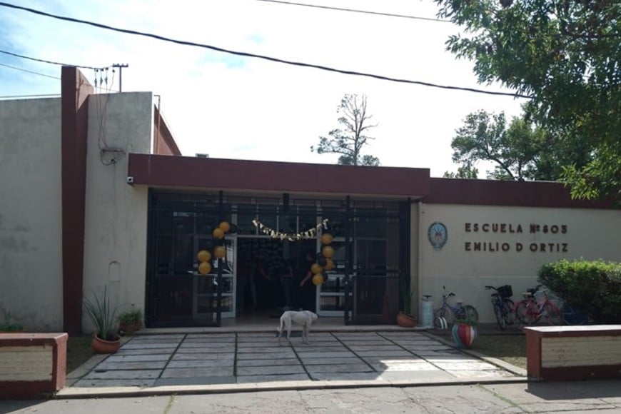 Desde su fundación, la «803» ha sido mucho más que un edificio.