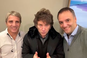 El gobierno de Milei busca despejar nubarrones económicos y políticos de su gestión.