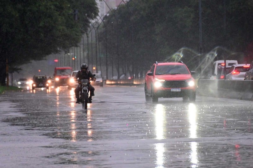 Lluvia del 15 de abril. Foto: Flavio Raina