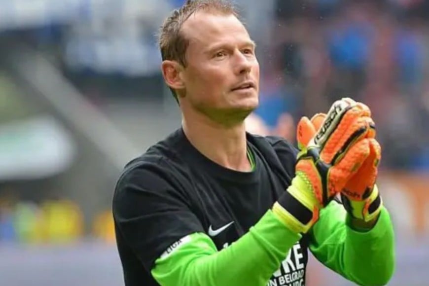 Alex Manninger jugó en clubes de Austria, Italia, Inglaterra, España y Alemania.