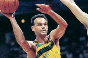 Oscar Schmidt murió a los 68 años y dejó una huella gigantesca en el básquet brasileño.