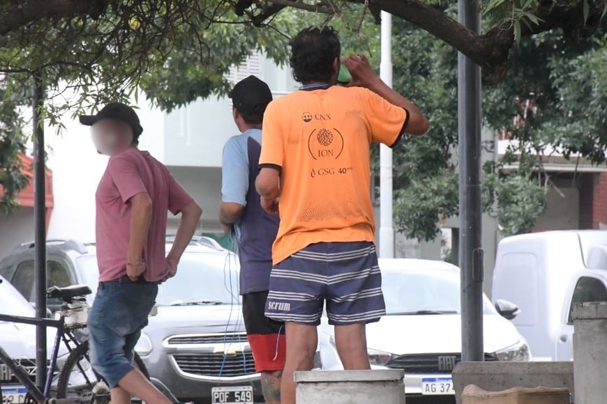 ¿Cuál es la realidad de cada ciudad? es el principal interrogante de la bancada socialista sobre cuidacoches. Crédito: Luis Cetraro