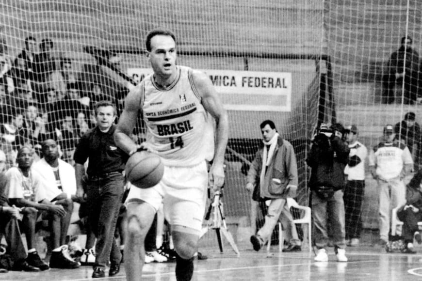 Oscar Schmidt murió a los 68 años y dejó una huella gigantesca en el básquet brasileño.