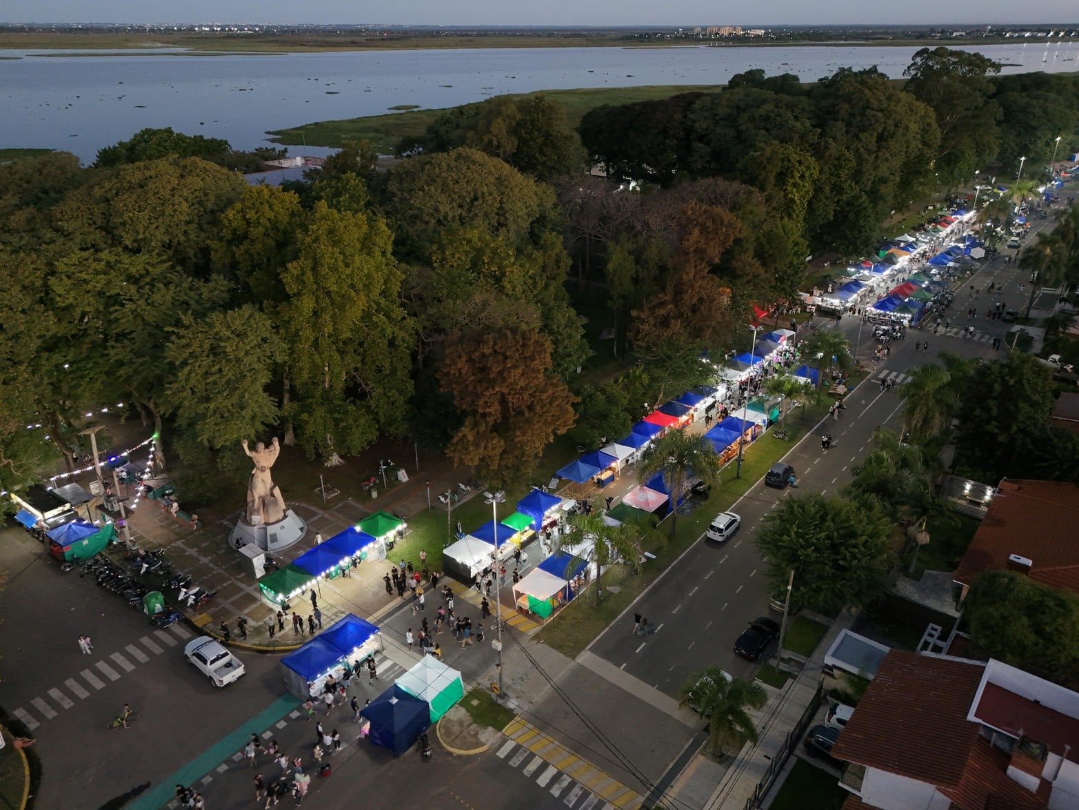 La ciudad de Santa Fe vive una de sus celebraciones más convocantes: la 127° Peregrinación Arquidiocesana a la Basílica de Guadalupe.