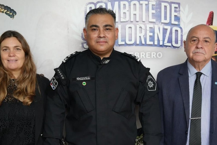 La ceremonia fue encabezada por el secretario de Seguridad, Omar Pereira