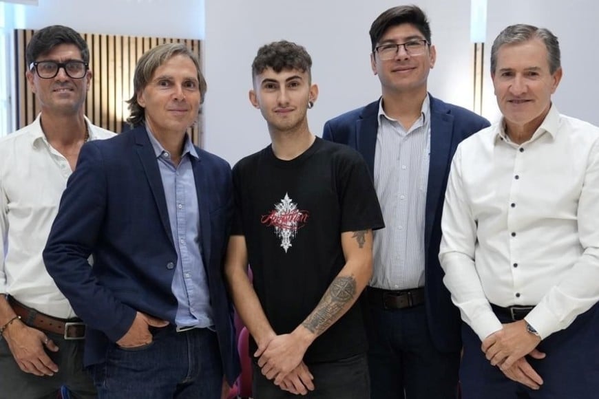 Paciente de 24 años con antecedentes de una cirugía cardíaca en la infancia.