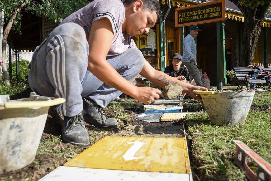 La albañilería, otra salida laboral muy requerida por empresas constructoras. Foto: Archivo