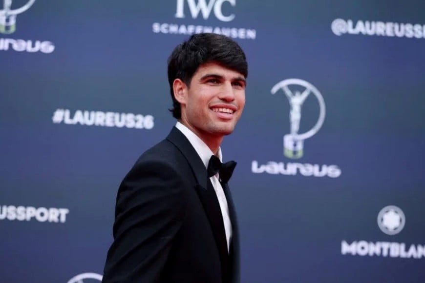 Carlos Alcaraz recibió el Premio Laureus al mejor deportista del año tras una temporada 2025 brillante.