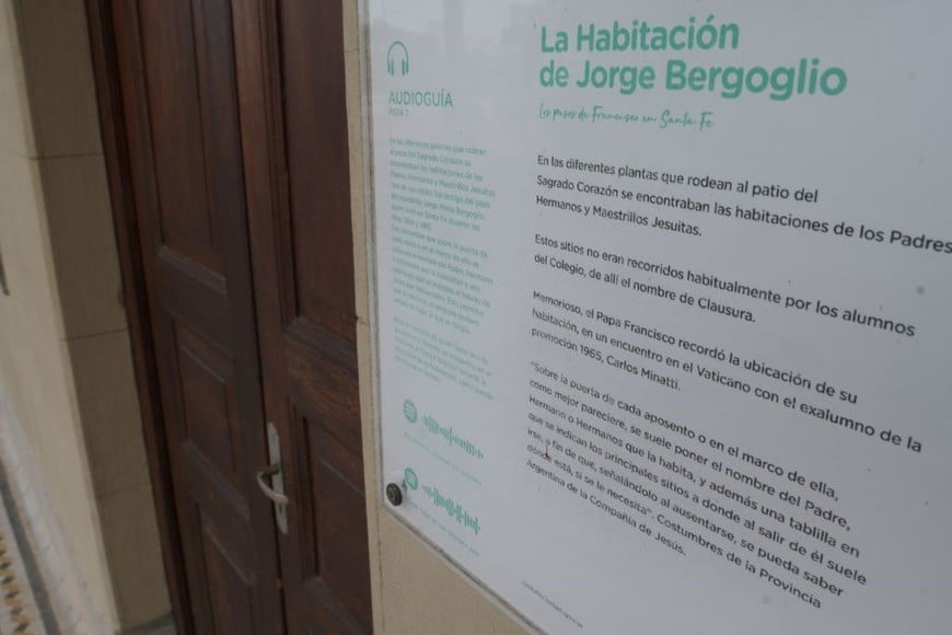 La habitación que ocupó Jorge Bergoglio durante su paso por el Colegio de la Inmaculada.