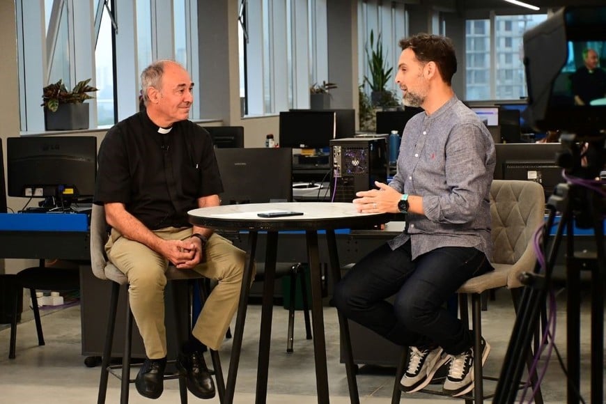 Francisco dejó una Iglesia “de puertas abiertas”, según definió el padre Panigo. Foto: Flavio Raina