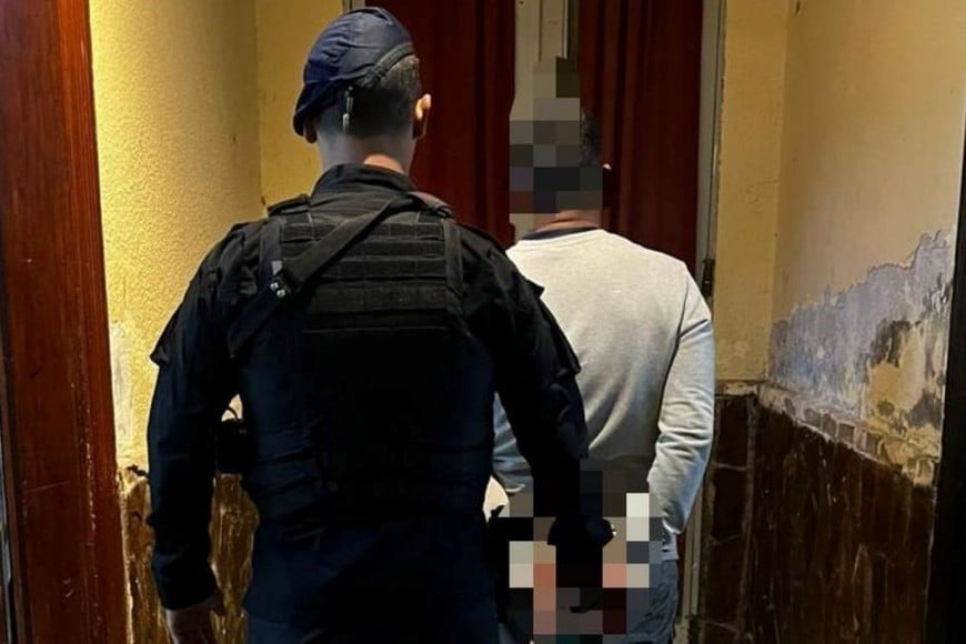 Robo de cables en barrio Coronel Dorrego. Foto: Gentileza