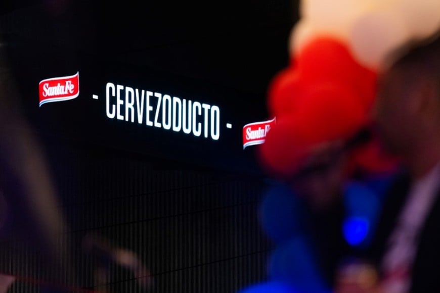 El Cervezoducto de Santa Fe cumple 15 años como ícono del ritual cervecero. Crédito: Cervecería Santa Fe