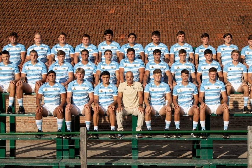 8 de los 31 Pumitas elegidos por "Nico" Fernández Miranda, son Capibaras. Foto: Prensa UAR.