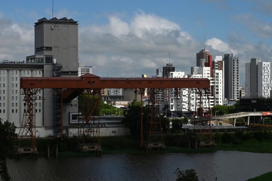 El cielo se mostrará algo nublado hacia la tarde, con momentos de mayor apertura. Crédito: Flavio Raina.