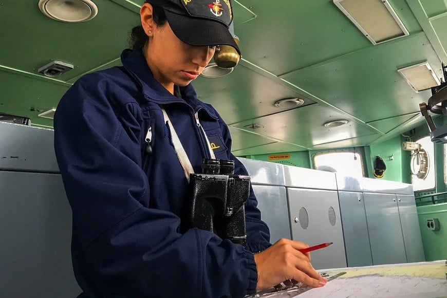 La fecha honra la labor técnica dentro de los buques.