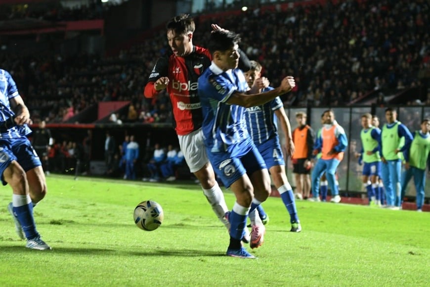 colon godoy cruz. Foto: Manuel Fabatía.