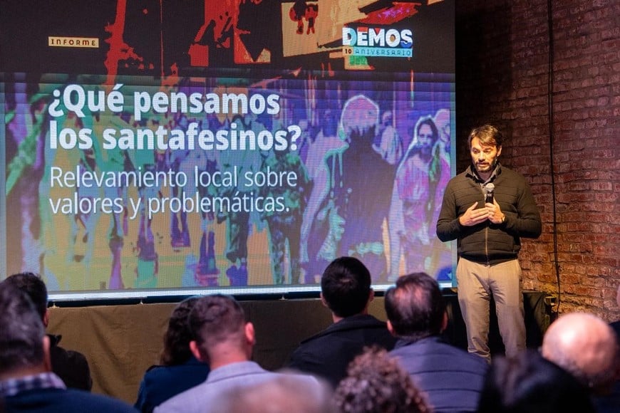 A diez años, Demos reafirmó su compromiso con el desarrollo social y económico en Santa Fe.
