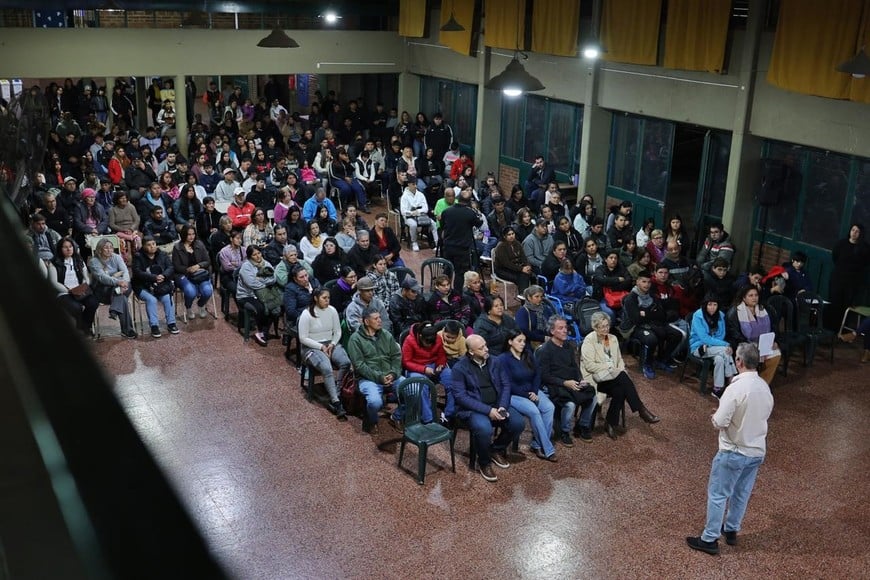 Alumnos de distintas escuelas participaron de una jornada de seguridad vial.