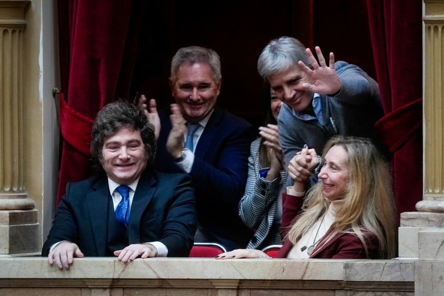 Argentina's President Javier Milei, General Secretary of the Presidency Karina Milei and Minister of Economy Luis Caputo attend, on the day Argentina's Cabinet Chief Manuel Adorni presents his management report at the National Congress, in Buenos Aires, Argentina, April 29, 2026. REUTERS/Mariana Nedelcu