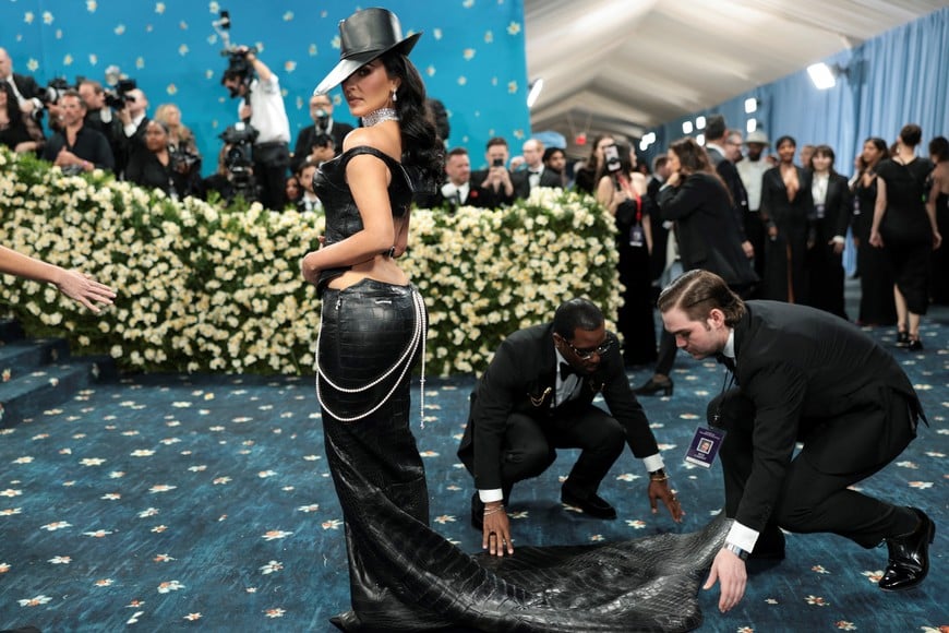 Kim Kardashian poses during the Met Gala, an annual fundraising gala held for the benefit of the Metropolitan Museum of Art's Costume Institute with this year's theme 'Superfine: Tailoring Black Style,' in New York City, New York, U.S., May 5, 2025. REUTERS/Mario Anzuoni