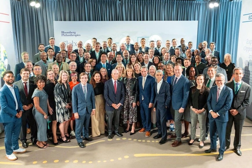 Los alcaldes, líderes y expertos presentes en el evento global. Foto: Archivo