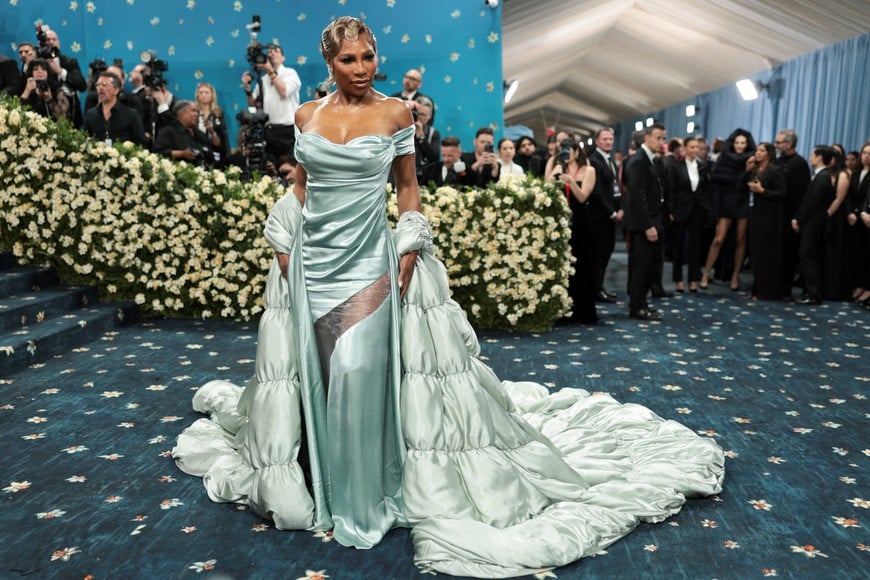 Serena Williams poses during the Met Gala, an annual fundraising gala held for the benefit of the Metropolitan Museum of Art's Costume Institute with this year's theme 'Superfine: Tailoring Black Style,' in New York City, New York, U.S., May 5, 2025. REUTERS/Mario Anzuoni
