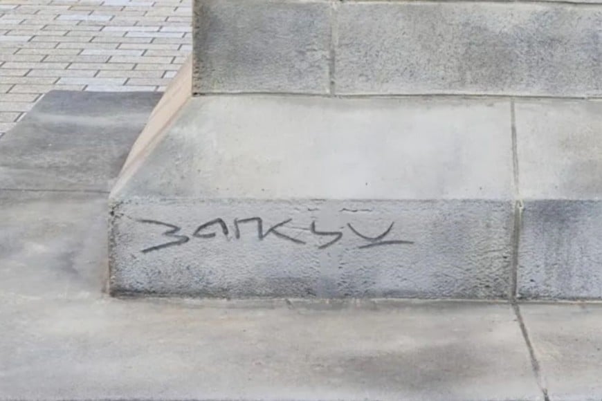 El misterioso artista reconoció la autoría de la obra.