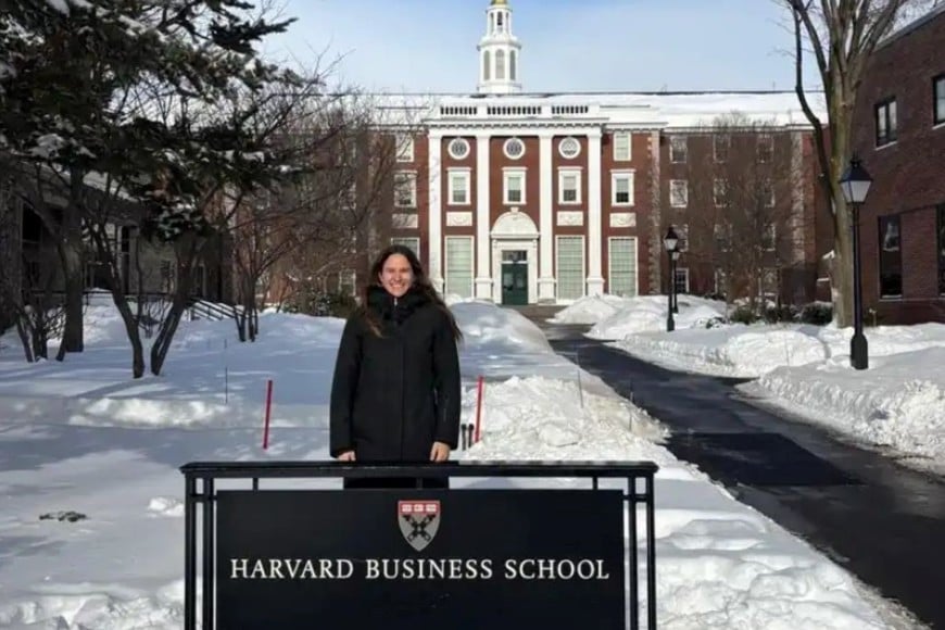 Una beca y un crédito de la misma universidad hicieron posible que pueda completar su trayectoria académica.