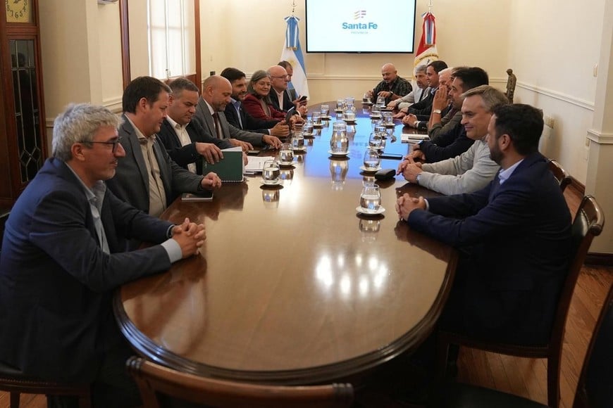 La Mesa Productiva definió lineamientos del proyecto portuario.