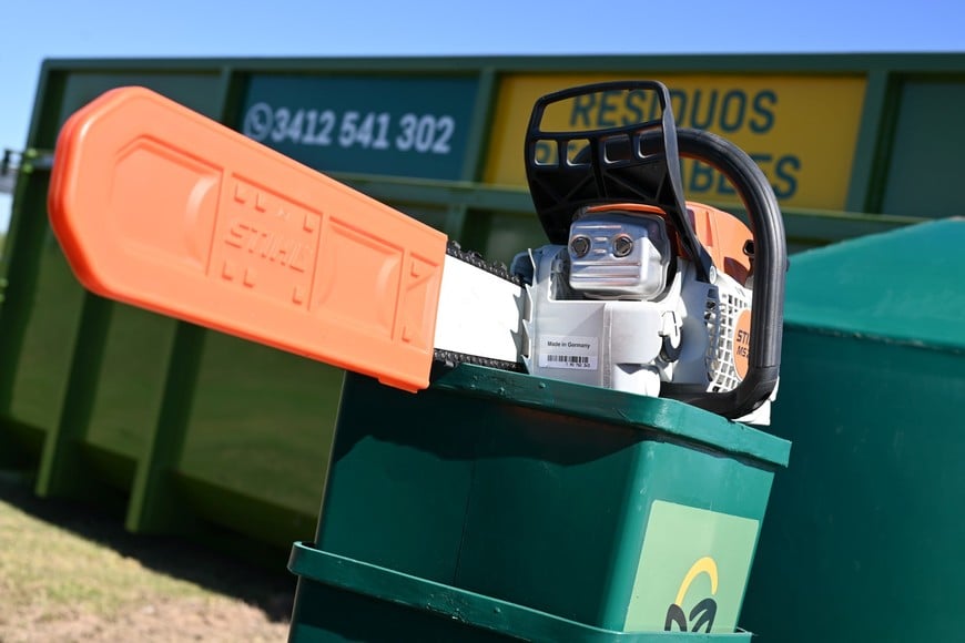 El Ministerio de Ambiente y Cambio Climático de Santa Fe hizo entrega de equipamientos para el consorcio del GIRSU y para las localidades que lo integran.