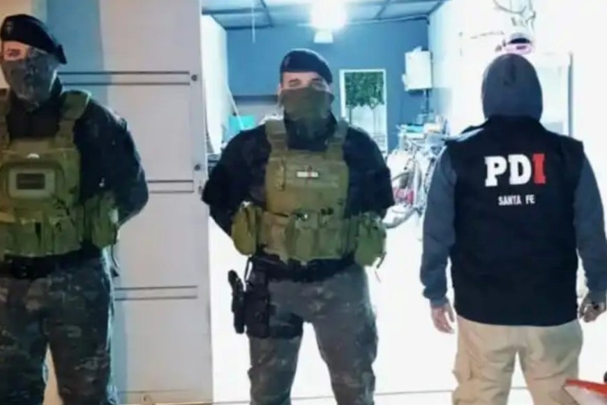 Allanamiento en uno de los inmuebles.