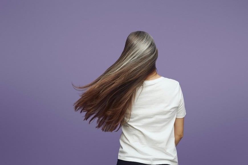 La fusión de tonos logrará un efecto natural que aportará luz y movimiento al cabello.