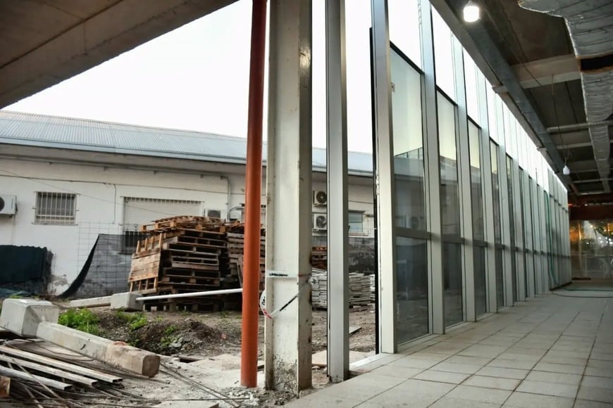 Con visitas técnicas, evalúan el progreso del hospital en construcción en Sunchales