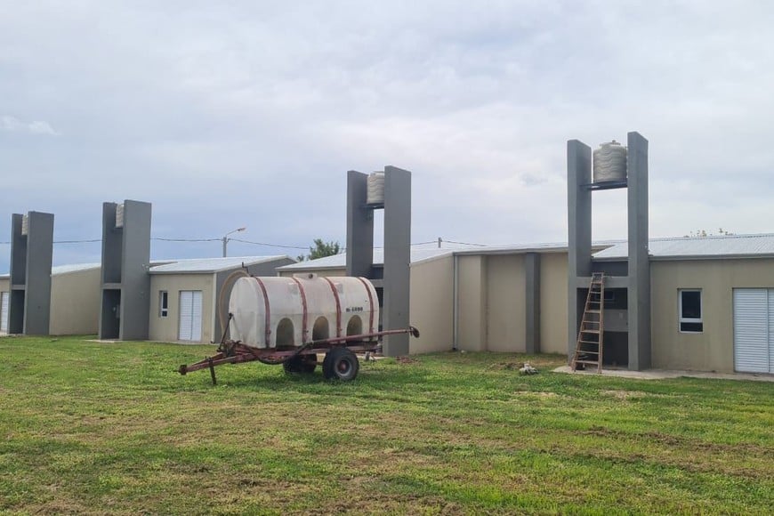 La inversión total  para la concreción de estos 6 futuros hogares supera los 400 millones de pesos