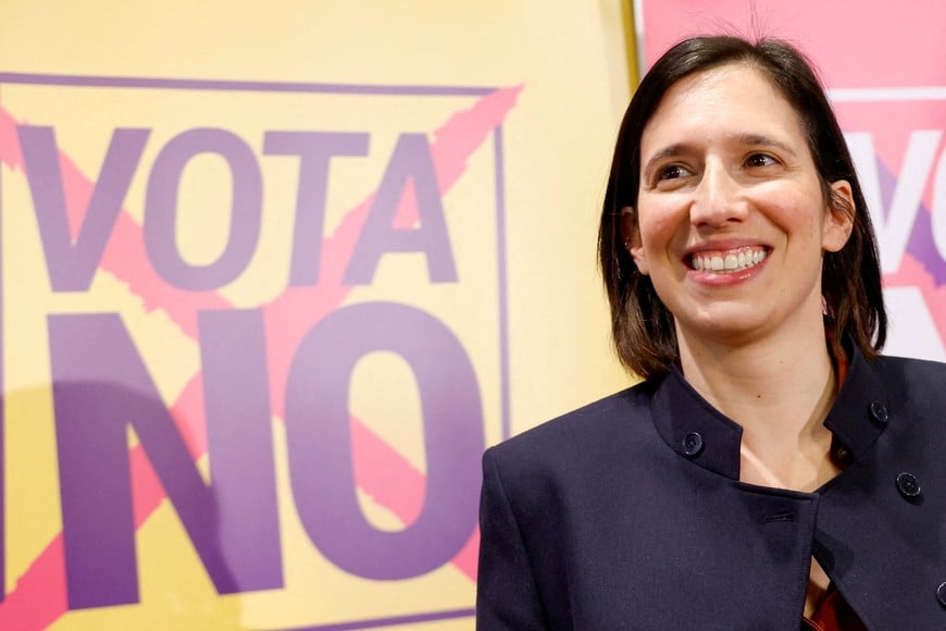 Secretary of the Italian Democratic Party (PD) Elly Schlein smiles as she arrives to address a press conference after the results of a referendum on reforms to Italy’s justice system, in Rome, Italy, March 23, 2026. REUTERS/Remo Casilli     TPX IMAGES OF THE DAY