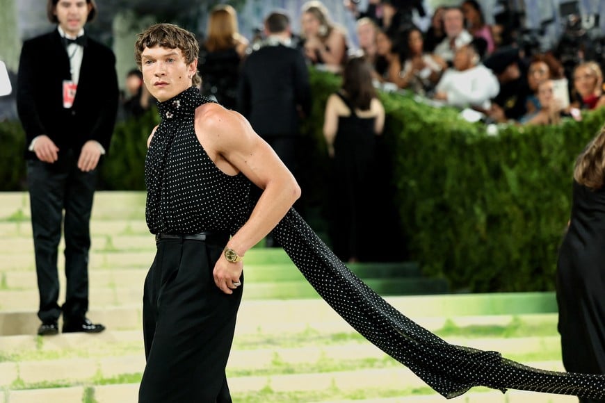 Connor Storrie poses during the Met Gala, an annual fundraising gala held for the benefit of the Metropolitan Museum of Art's Costume Institute with this year's theme 'Costume Art' in New York City, New York, U.S., May 4, 2026. REUTERS/Daniel Cole